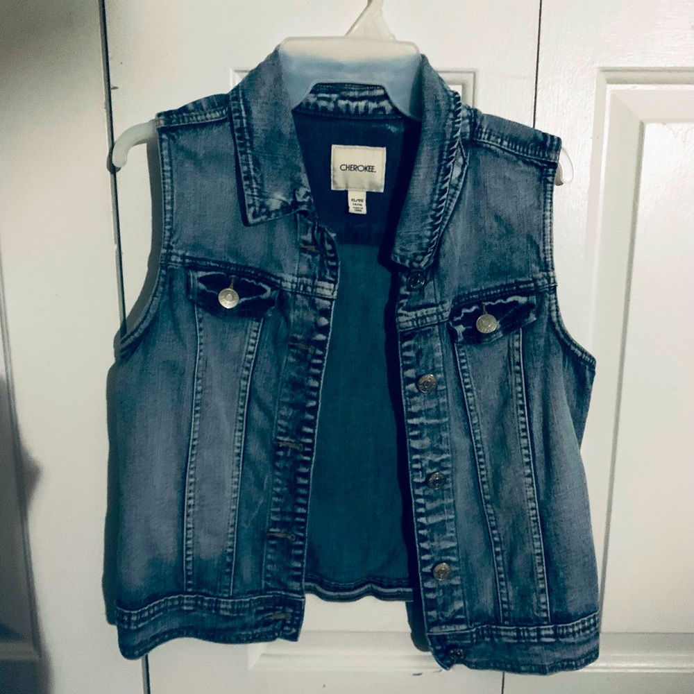 Cherokee Girls XL Light Blue Denim Vest